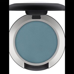 Mac Powder Kiss Soft Matte Eye Shadow Good Jeans